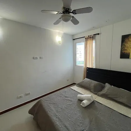 Increible Y Acogedor Apartamento En Laguito Apartamento *